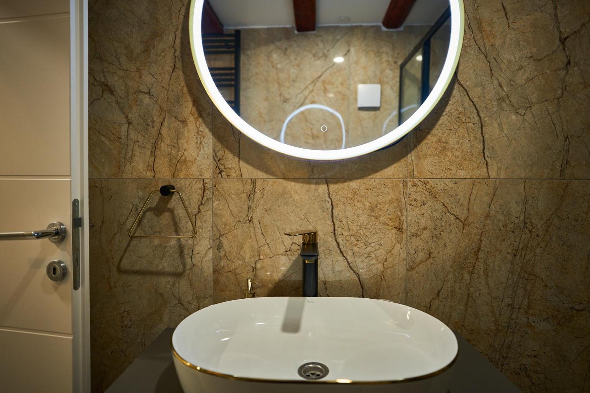 Appartement Bernard Deluxe Renovated Peaceful Old Town Gem à Split Extérieur photo